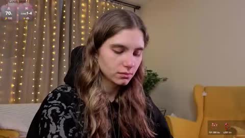 Snapshot of rosalvaulman chatting on 11, 1, 2026 Kylie online show from 11, 1, 2026