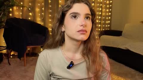 Snapshot of rosalvaulman chatting on 7, 3, 2026 Kylie online show from 7, 3, 2026