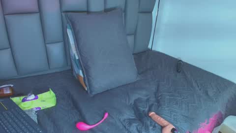 rosana_gomez online show from 4, 10, 2025