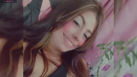 rosario_1996 online show from 19, 4, 2026