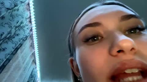 Megan online show from 11, 3, 2026