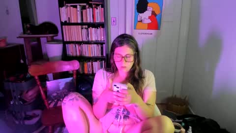 rose257044 online show from 11, 9, 2025