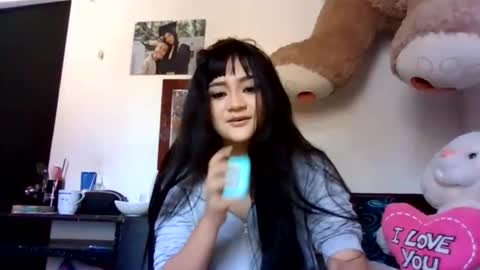 Snapshot of rose_077 chatting on 11, 6, 2026 Rose online show from 11, 6, 2026