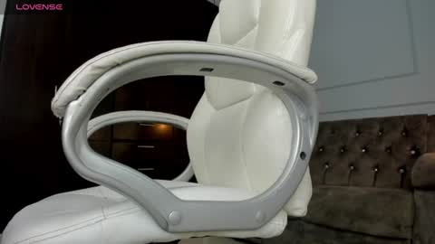 rose__monroe online show from 26, 6, 2026