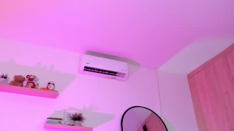 Snapshot of rose__saenz chatting on 7, 4, 2026 Rose Saenz online show from 7, 4, 2026