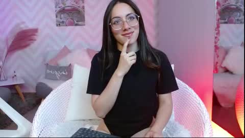 Snapshot of rose_crystal_ chatting on 13, 3, 2026 Rose online show from 13, 3, 2026