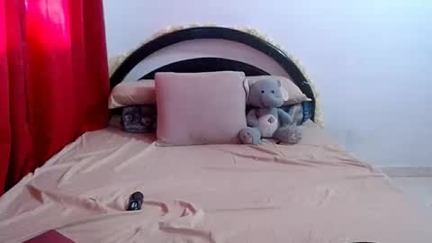 rose_elise online show from 5, 5, 2026