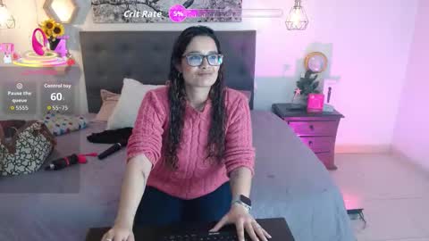 Rose  online show from 25, 11, 2025