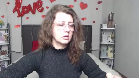 Snapshot of rosehille chatting on 3, 3, 2026 RoseHille online show from 3, 3, 2026