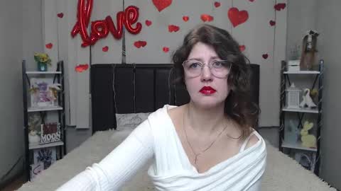 Snapshot of rosehille chatting on 7, 3, 2026 RoseHille online show from 7, 3, 2026