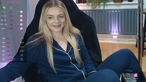 rose97 online show from 1, 1, 2025