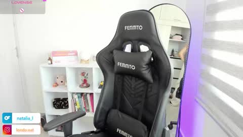 Nat online show from 3, 12, 2025