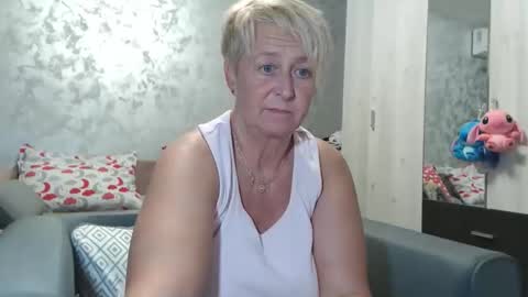 Lovepinklilly online show from 24, 9, 2025