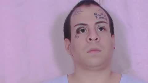 Snapshot of rosesvalentina chatting on 1, 11, 2025 Ocean online show from 1, 11, 2025