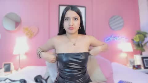 rosevelvet_dh online show from 4, 7, 2026