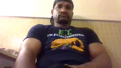 Snapshot of roshun69 chatting on 26, 5, 2026 Roshun Haynes online show from 26, 5, 2026