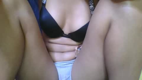 rosia685234 online show from 29, 10, 2025