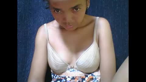 rosia685234 online show from 5, 2, 2026