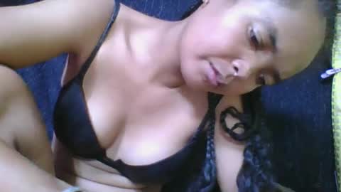 rosia685234 online show from 6, 2, 2026