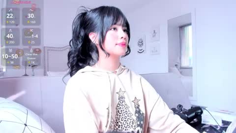 Rosieeee  online show from 7, 2, 2025