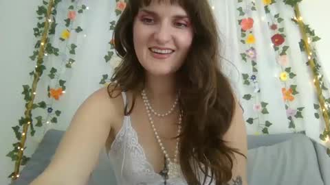 rosie_woods online show from 9, 10, 2025