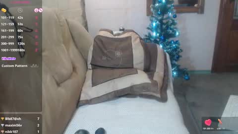 RosieCarlyne online show from 9, 12, 2024