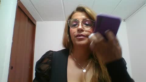 Snapshot of rossanalionheart chatting on 4, 12, 2024 Rossana  online show from 4, 12, 2024