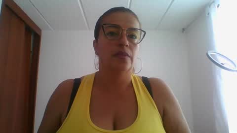 Snapshot of rossanalionheart chatting on 2, 2, 2025 Rossana  online show from 2, 2, 2025