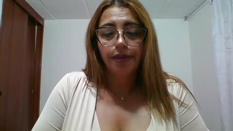 Snapshot of rossanalionheart chatting on 6, 2, 2025 Rossana  online show from 6, 2, 2025