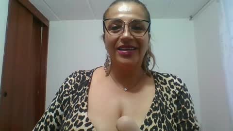 Snapshot of rossanalionheart chatting on 11, 2, 2025 Rossana  online show from 11, 2, 2025