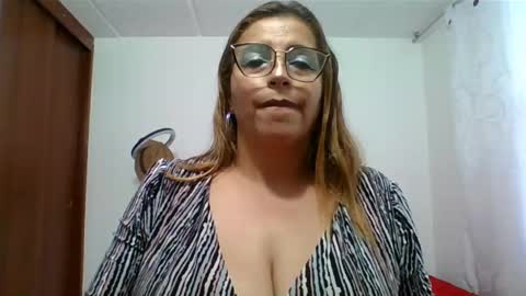 Snapshot of rossanalionheart chatting on 17, 2, 2025 Rossana  online show from 17, 2, 2025