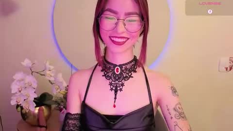 Miss Rosse online show from 4, 12, 2025