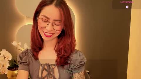 Miss Rosse online show from 18, 12, 2025