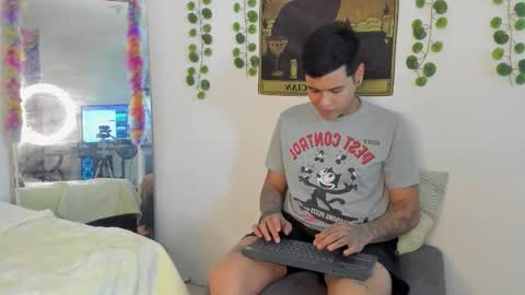 Anal for the first time 40000tks online show from 26, 9, 2025