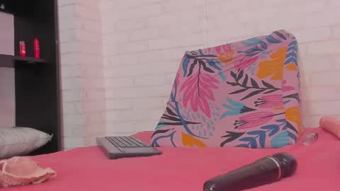 Snapshot of rosse_thompson11 chatting on 20, 1, 2025 rosse_thompson11 online show from 20, 1, 2025