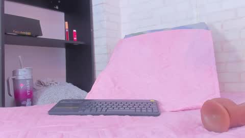 Snapshot of rosse_thompson11 chatting on 18, 2, 2025 rosse_thompson11 online show from 18, 2, 2025