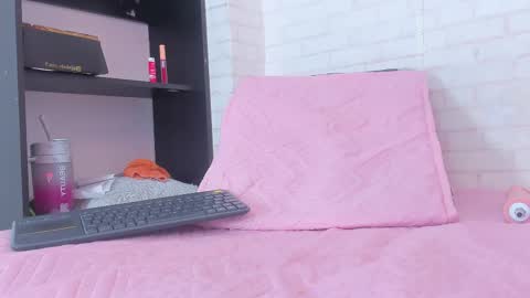 Snapshot of rosse_thompson11 chatting on 27, 2, 2025 rosse_thompson11 online show from 27, 2, 2025