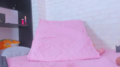 Snapshot of rosse_thompson11 chatting on 3, 3, 2025 rosse_thompson11 online show from 3, 3, 2025