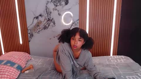 Rossi Hill online show from 14, 1, 2026