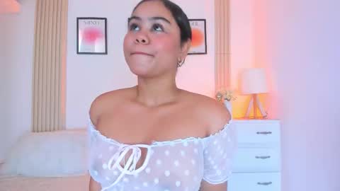 rossy_x online show from 6, 3, 2026