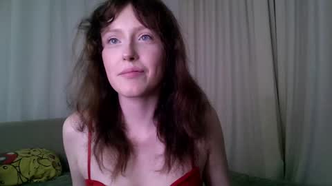 rosy_petal online show from 17, 5, 2026