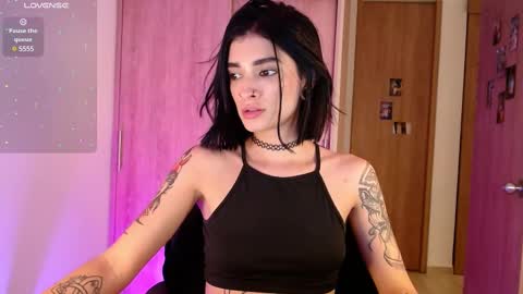 rot_wallace online show from 4, 3, 2025