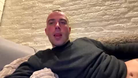 rotteei1 online show from 19, 10, 2025