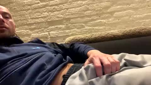 rotteei1 online show from 5, 3, 2026