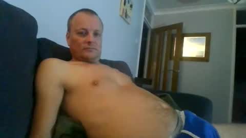 Snapshot of rotunda1874 chatting on 27, 9, 2025 rotunda1874 online show from 27, 9, 2025