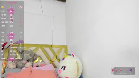 Snapshot of rousee_yarelds chatting on 14, 12, 2025 rousee_yarelds online show from 14, 12, 2025