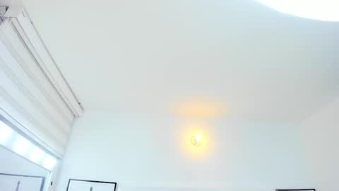 Snapshot of rousefox1 chatting on 14, 1, 2026 Valeria online show from 14, 1, 2026