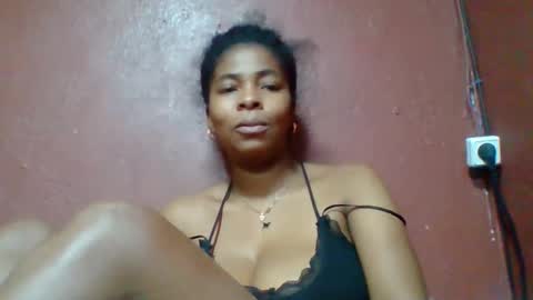 rovaelyah online show from 25, 3, 2026