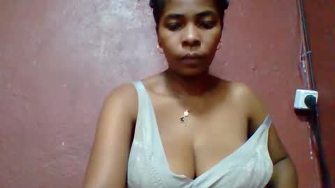 rovaelyah online show from 28, 3, 2026