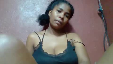rovaelyah online show from 29, 4, 2026